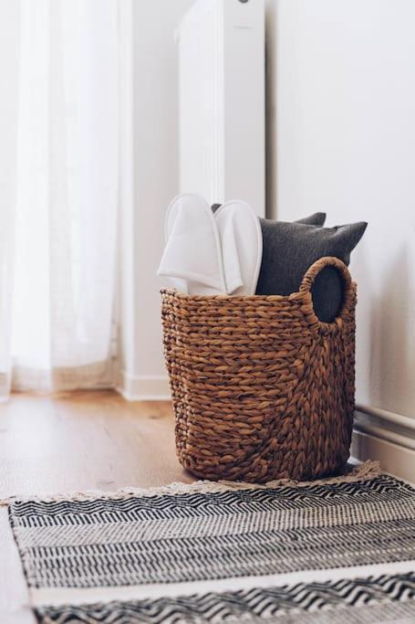 The Repose Aesthetic Apt. R1 Appartement Iraklion Buitenkant foto